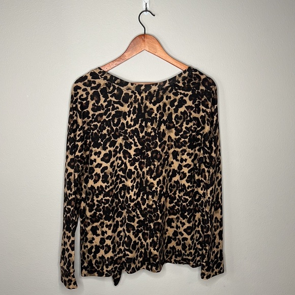 NWOT! Nine Britton Billie Tie Front Brushed Knit Top in Leopard Print - XL - Picture 8 of 8